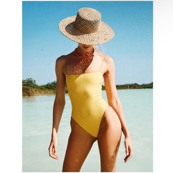 Tropic of C One piece - Picture 1 of 8